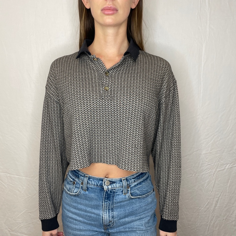 M.E Sport Vintage Collared Long Sleeve Top